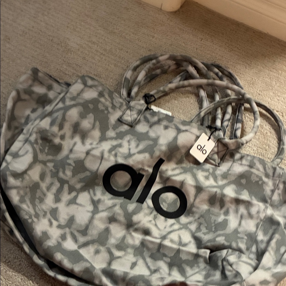 ALO Yoga Gray Camouflage Tote Bag